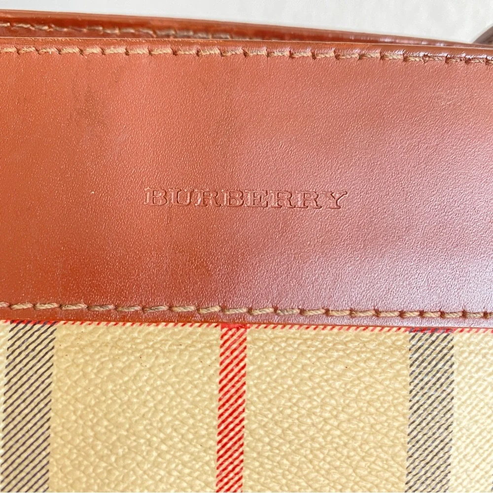 Burberry 9x5x10 75”