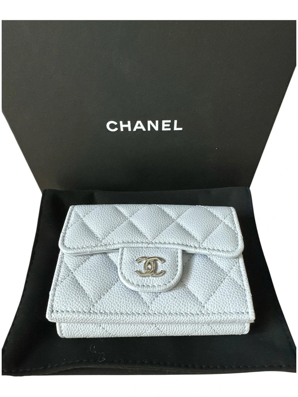 CHANEL 💎 brand