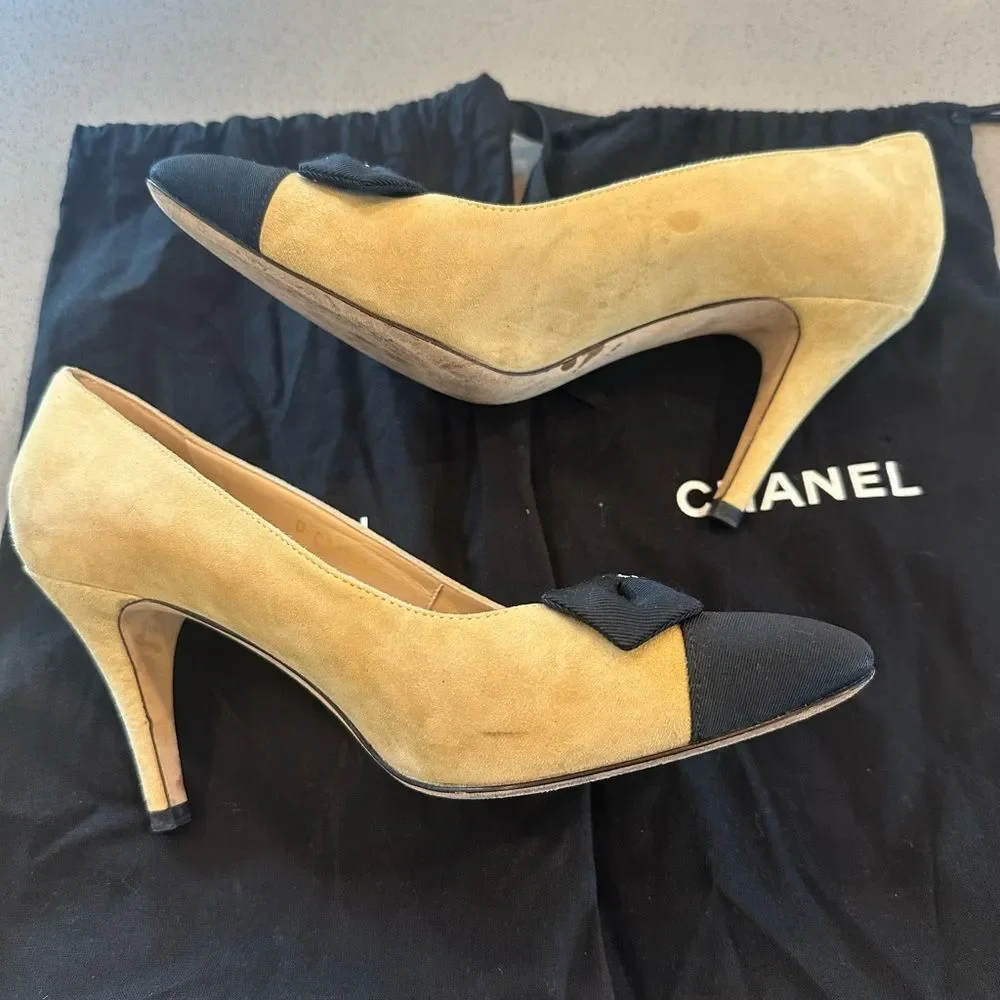 CHANEL authentic pair