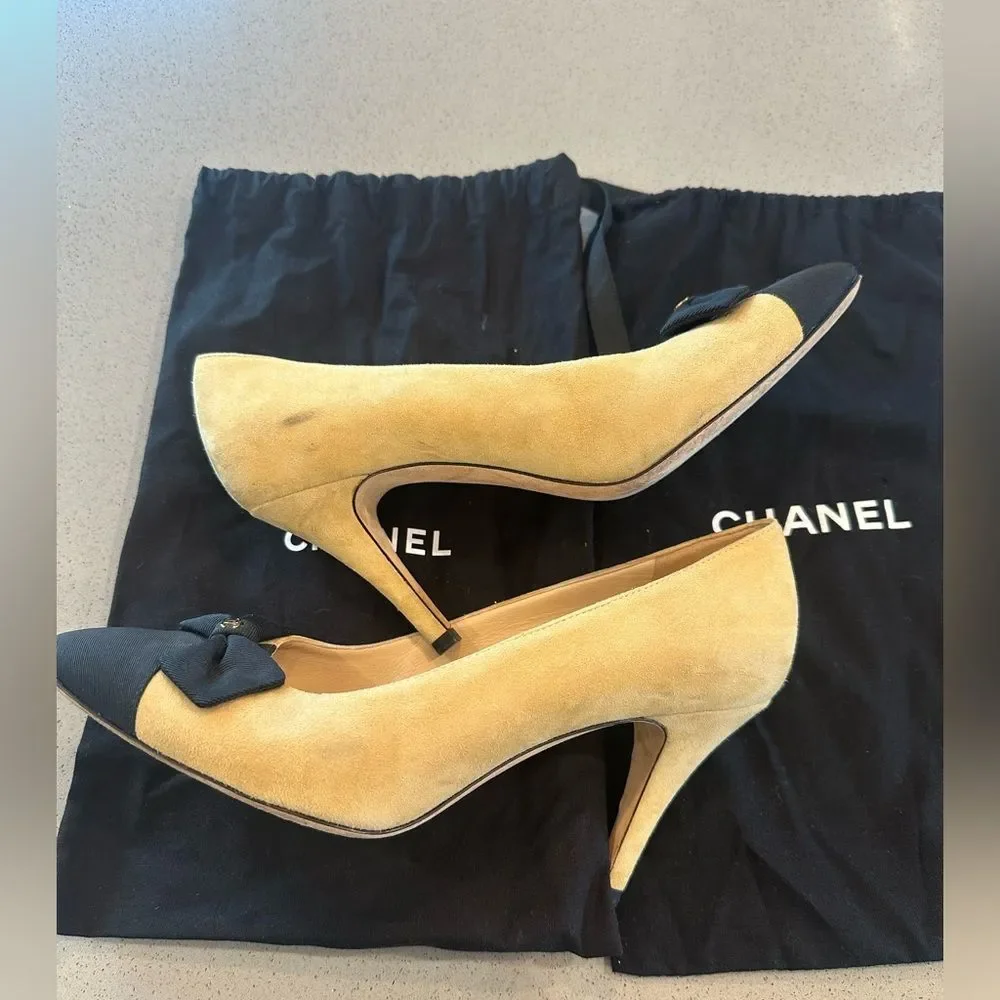 CHANEL authentic pair