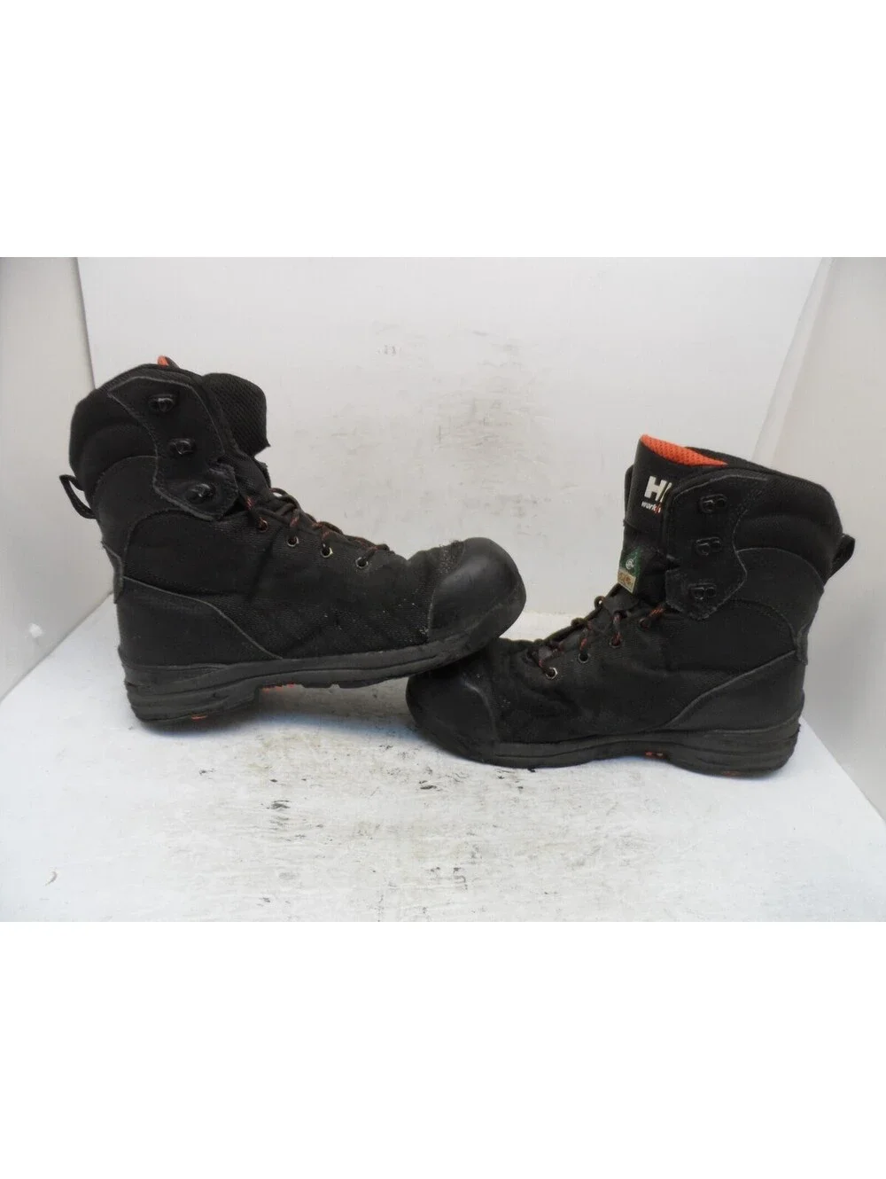 Helly Hansen used boots