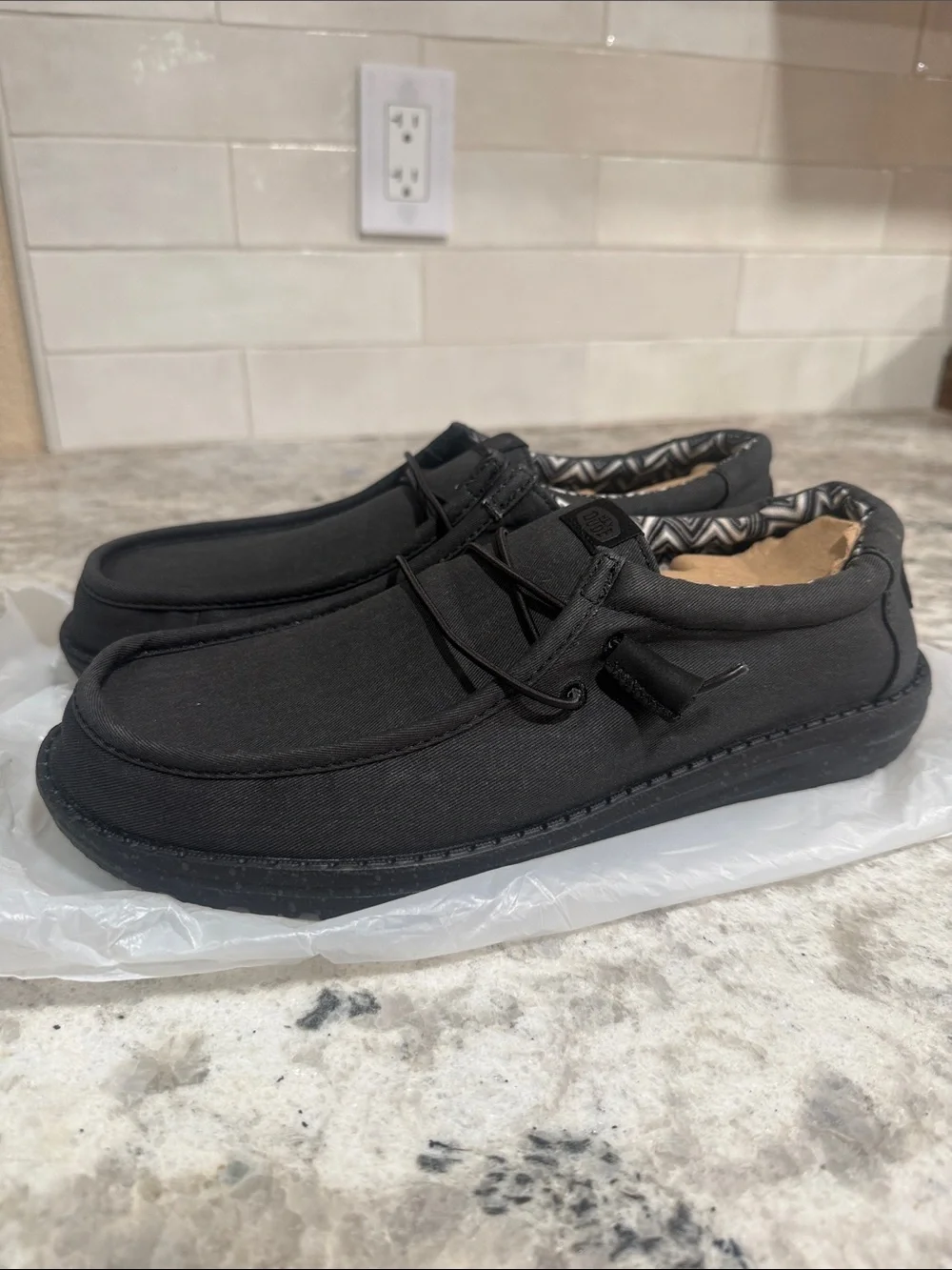 Hey Dude casual slip