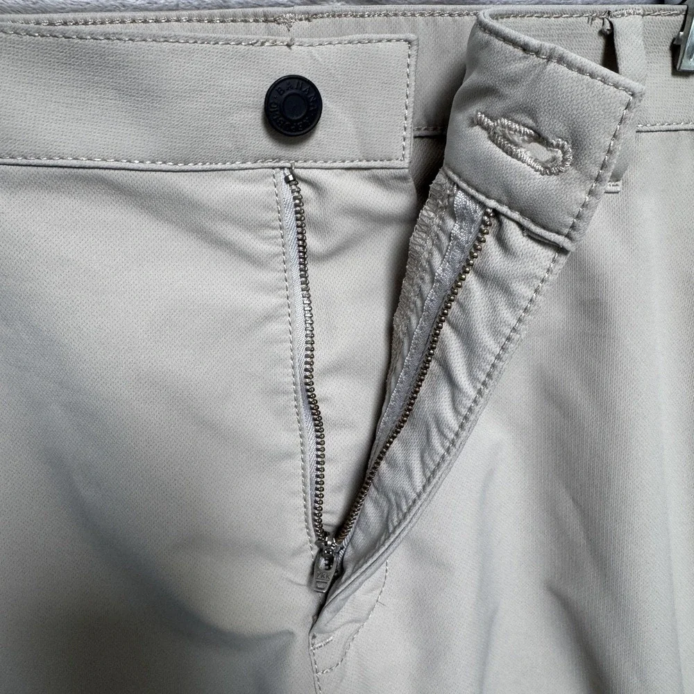Banana Republic brand banana