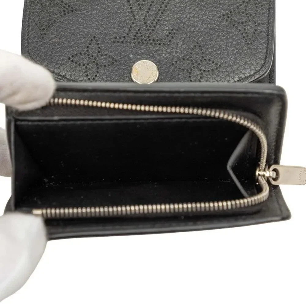 LOUIS VUITTON delivery duty