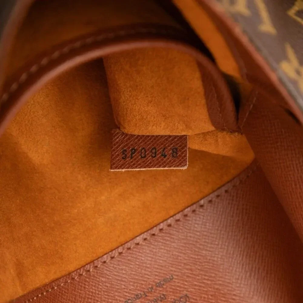 LOUIS VUITTON delivery duty