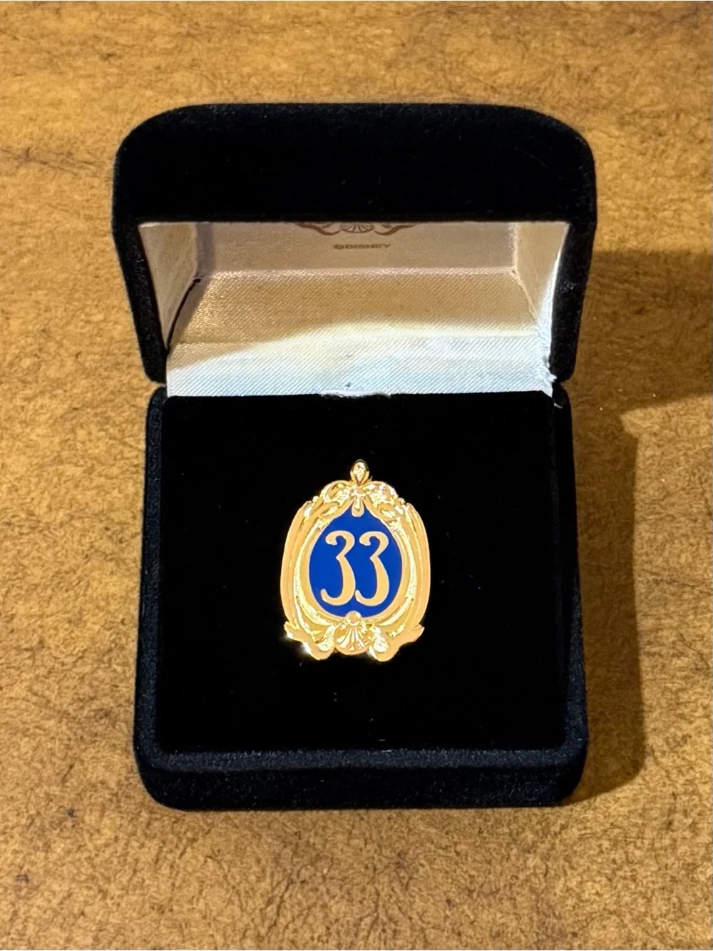 DISNEY CLUB 33 new disneyland
