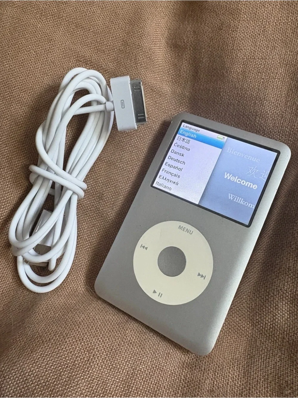 Apple Silver iPod Classic with White Dock Cable