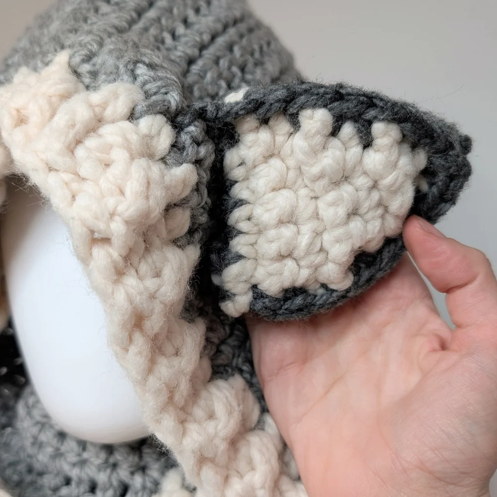 Handmade light gray
