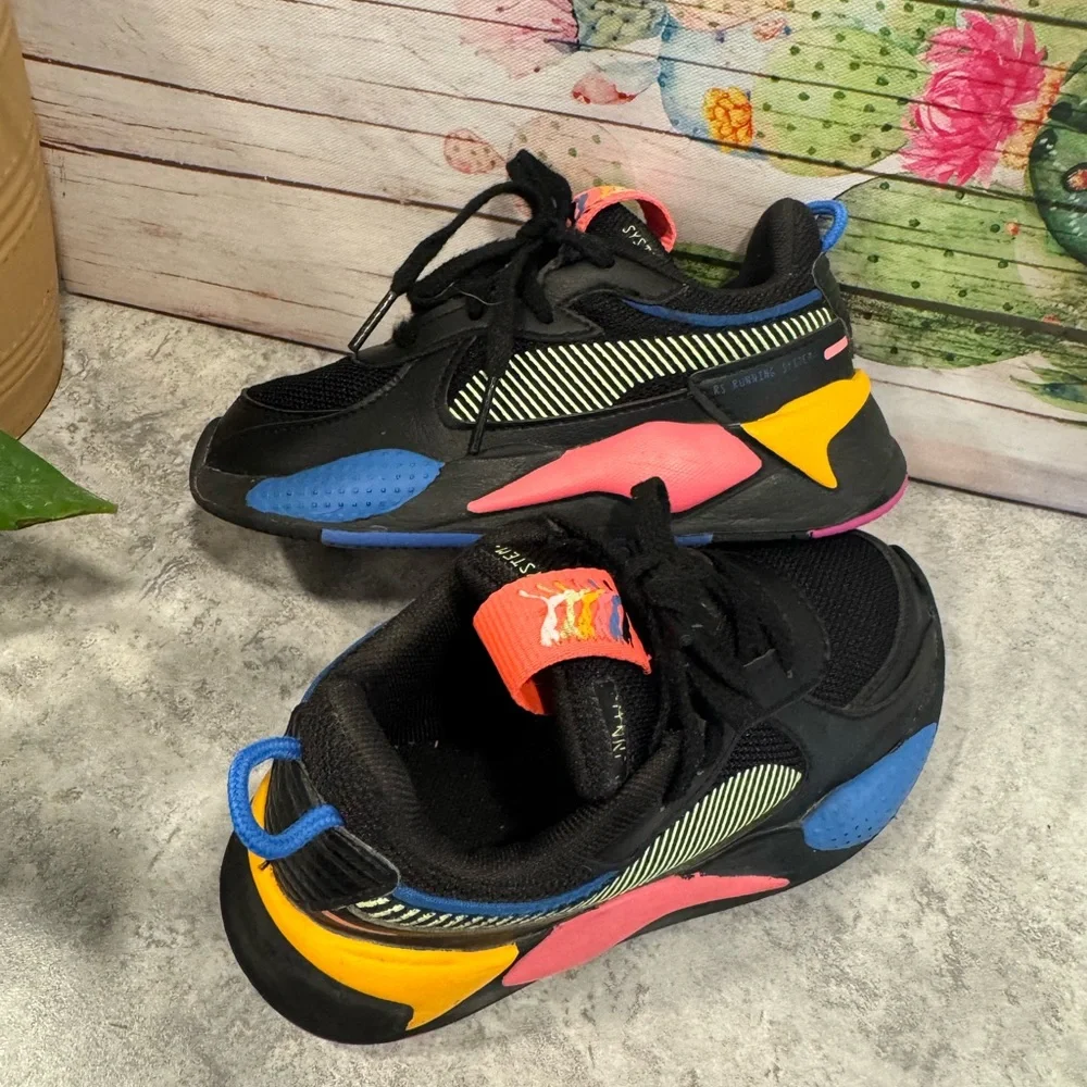 Puma vibrant stylish
