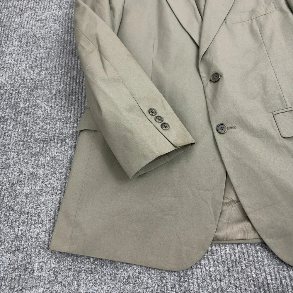 Brooks Brothers measurements pit