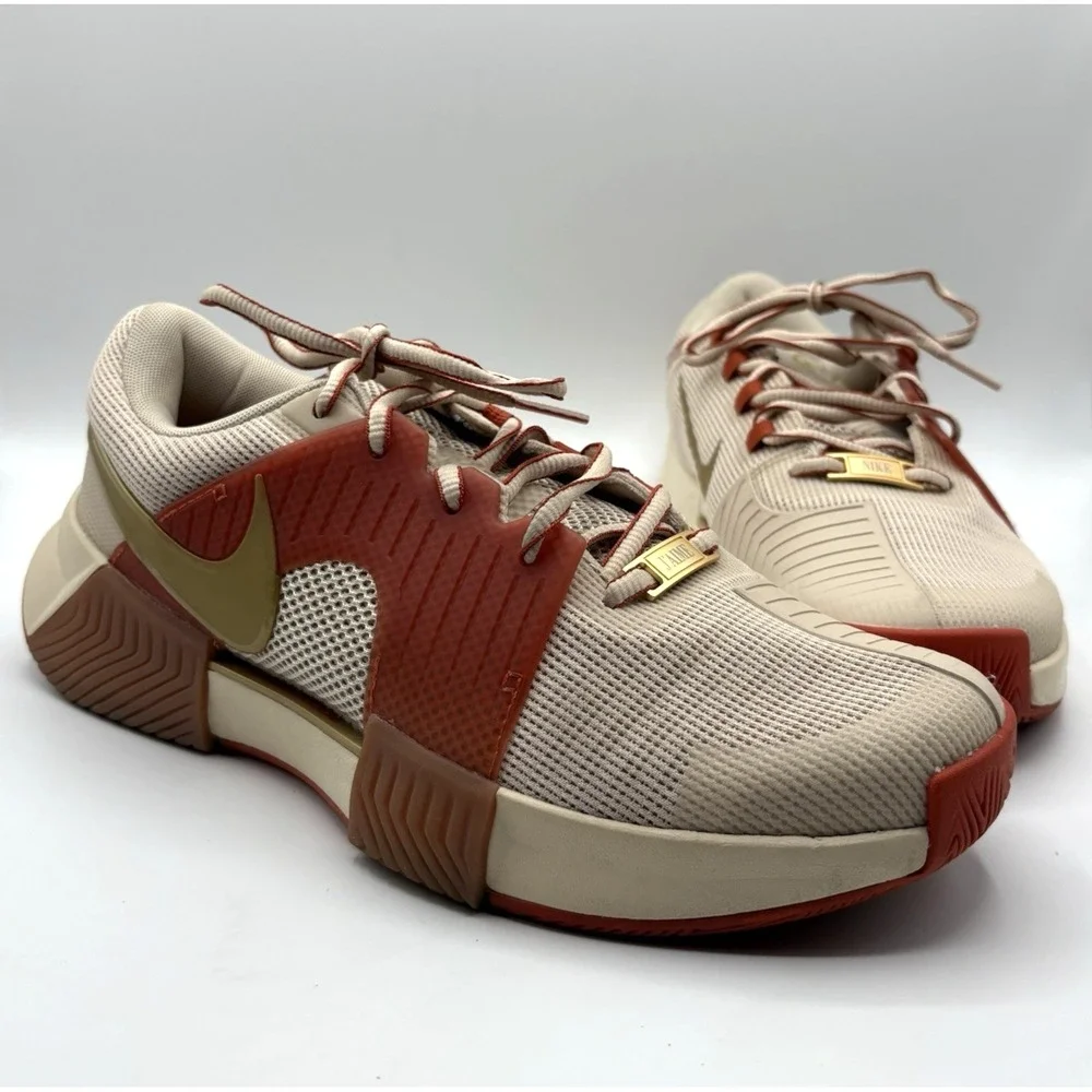 Nike overlook collection we