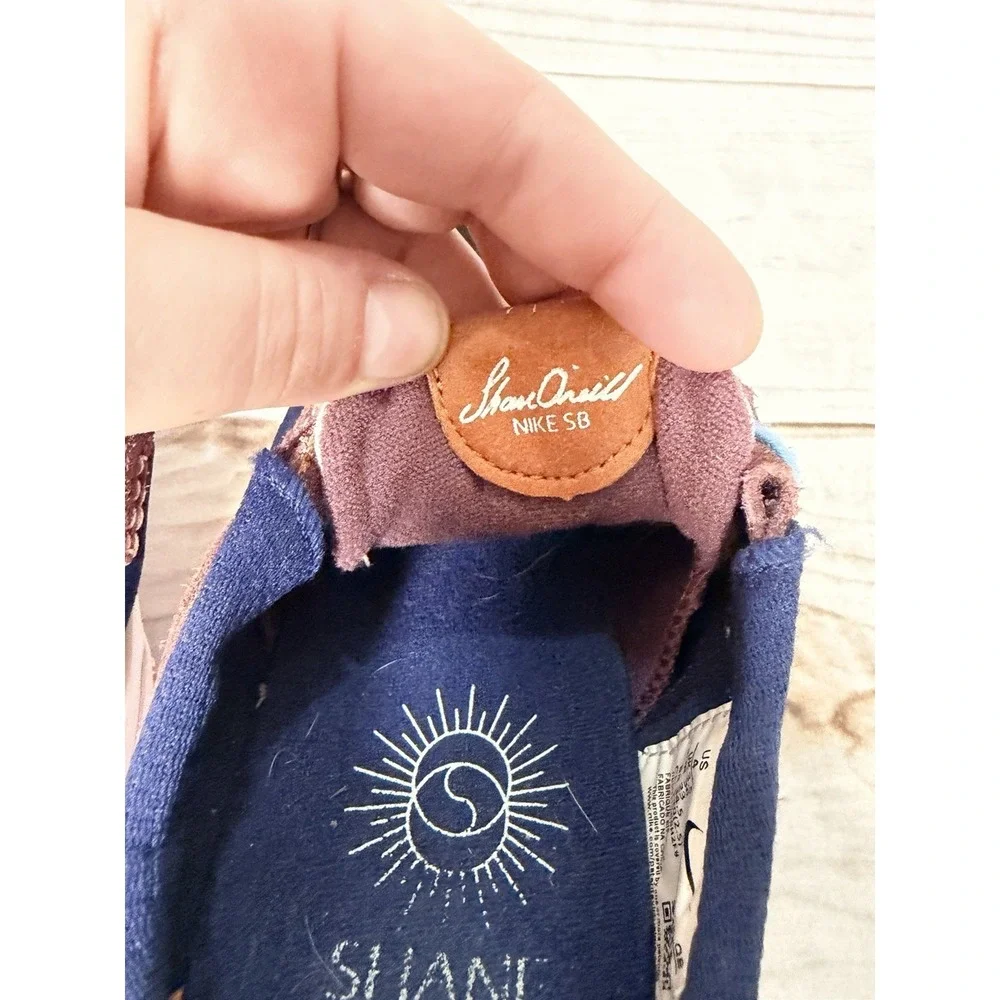 Nike authentic sb