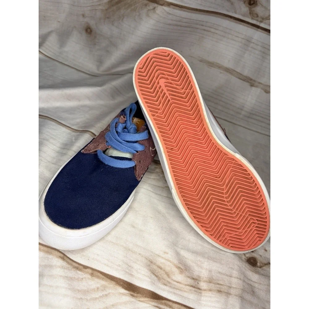 Nike authentic sb