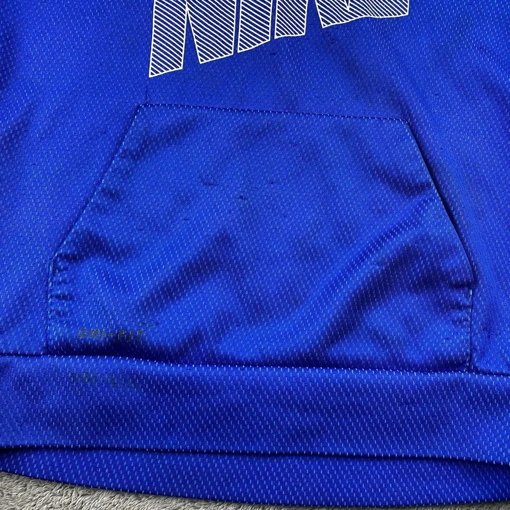 Nike many stitch