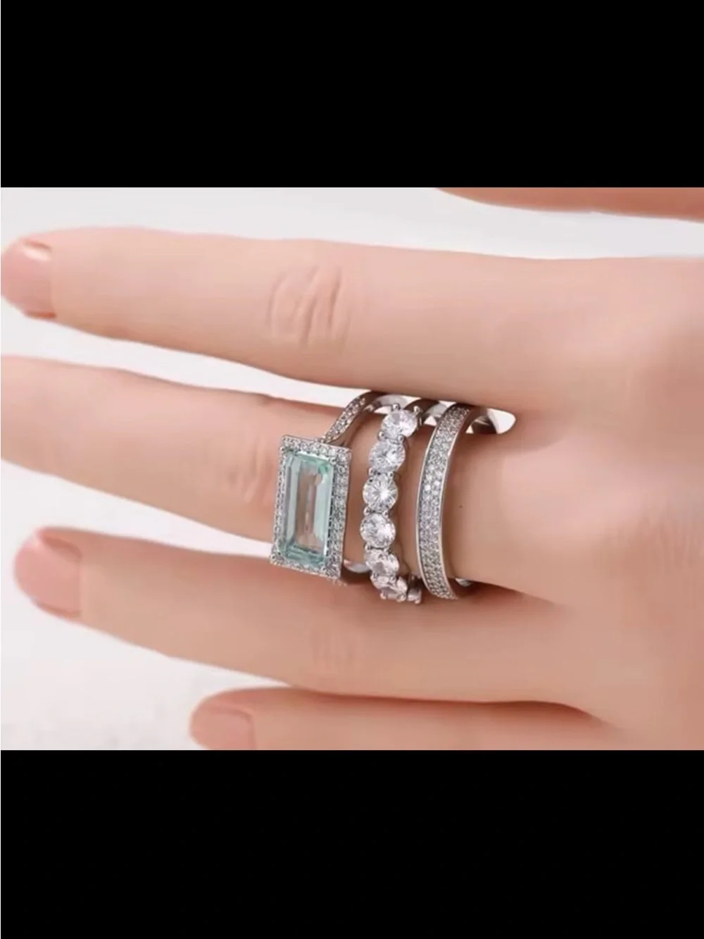 Swarovski dazzling ring