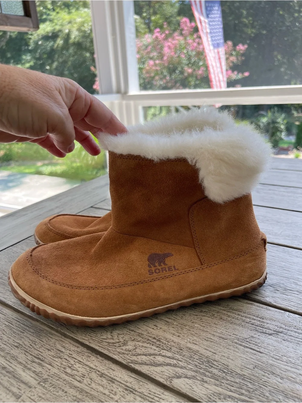 Sorel womens out