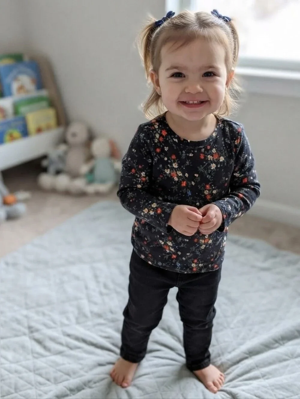 2T Floral Long Sleeve Top and Black Pants Set