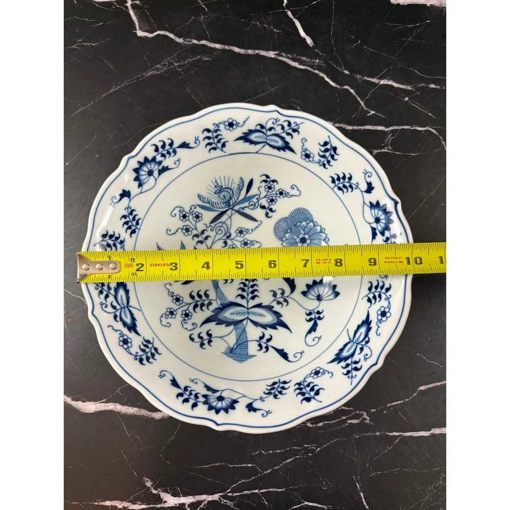 Blue Danube vtg blue