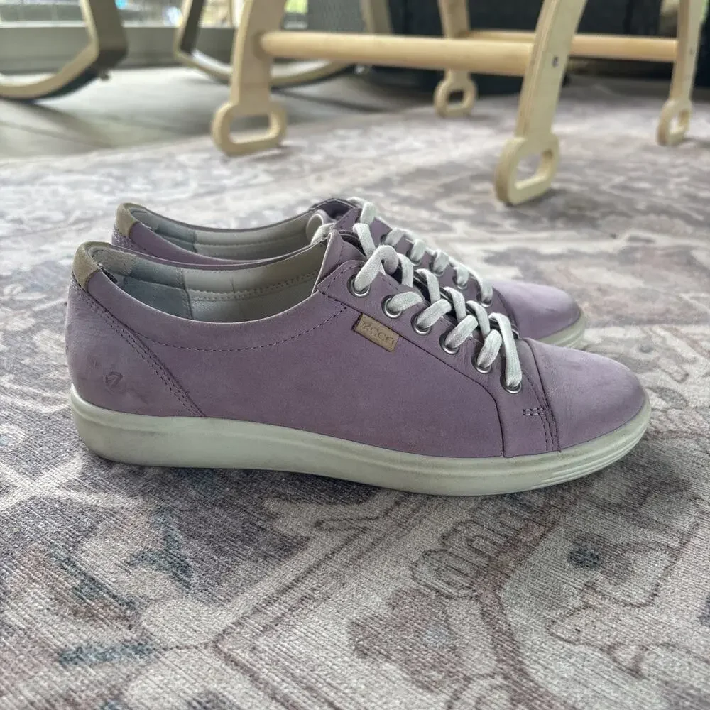 Ecco soft women