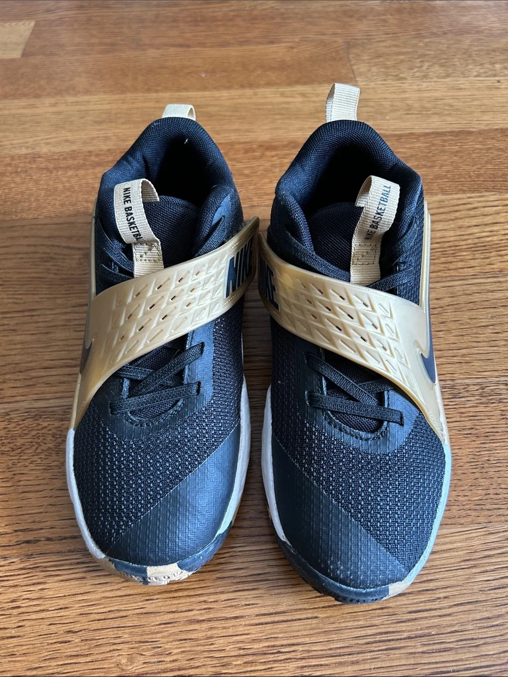 Nike size light