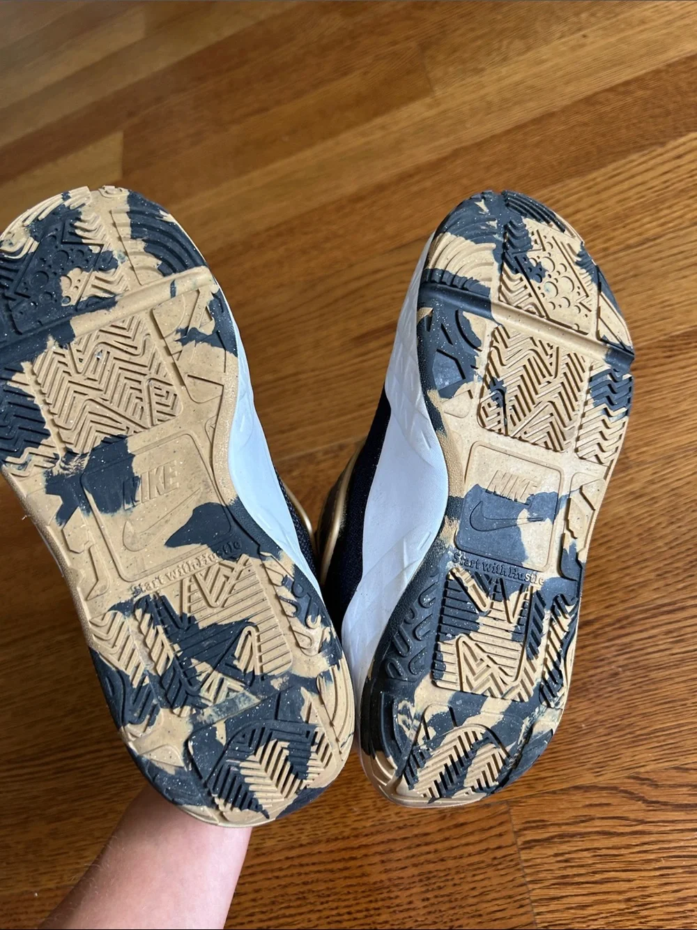 Nike size light
