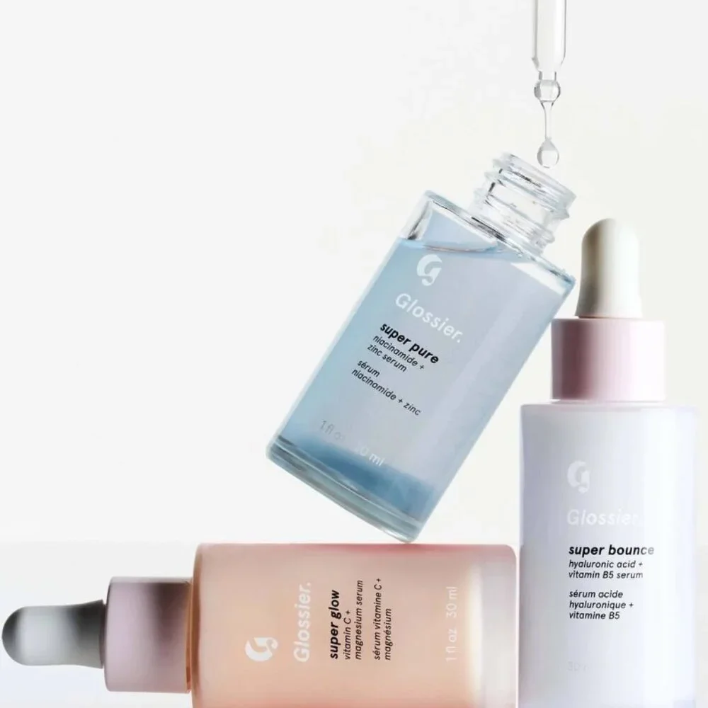 GLOSSIER waterweight niacinamide