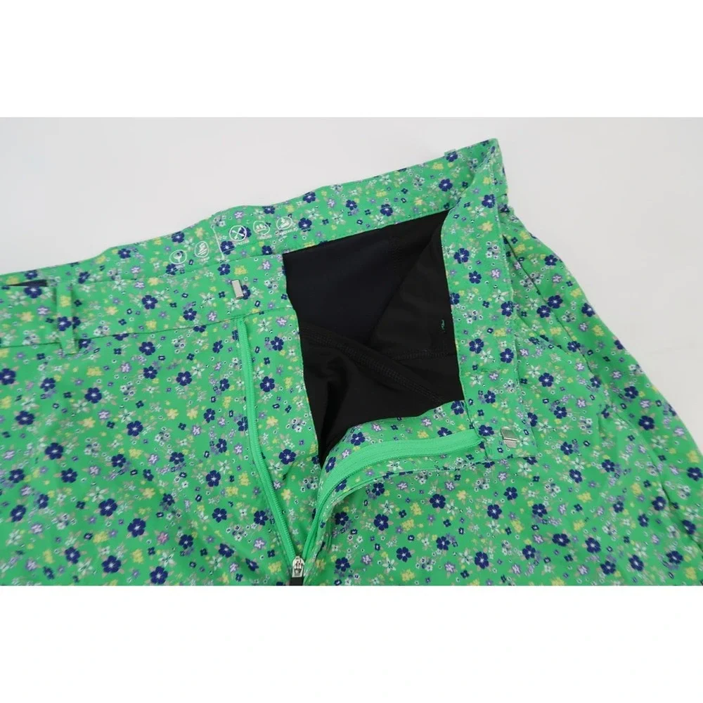 Polo Ralph Lauren embrace vibrant