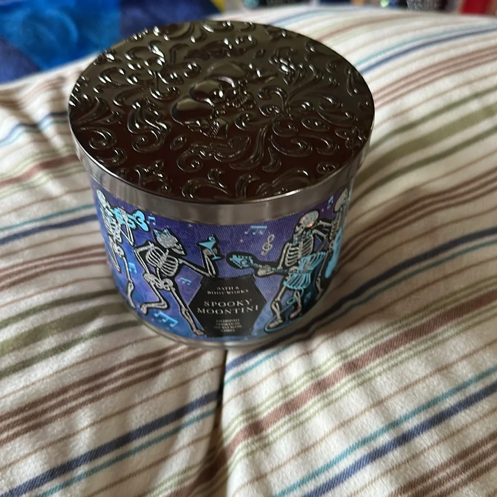 Bath & Body Works bath body
