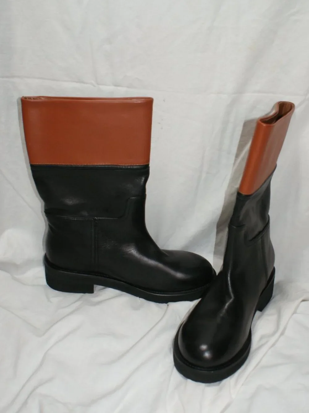 AEROSOLES medium height