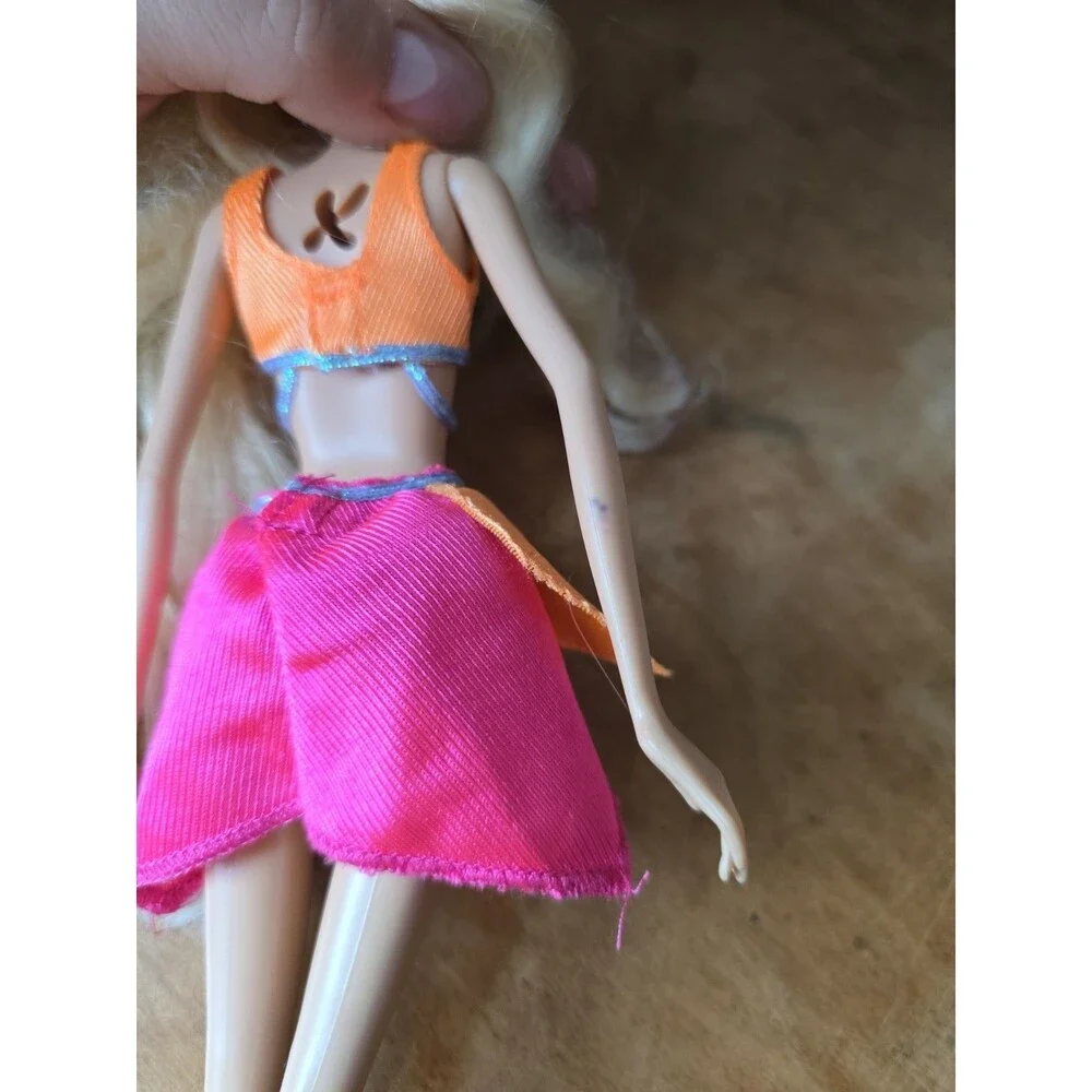 Winx Club note hair
