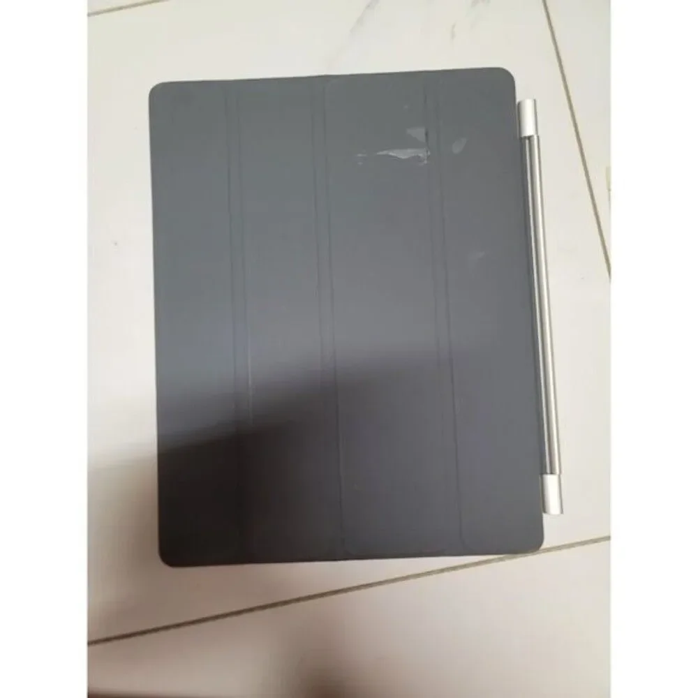~ grey Apple iPad magnetic smart cover