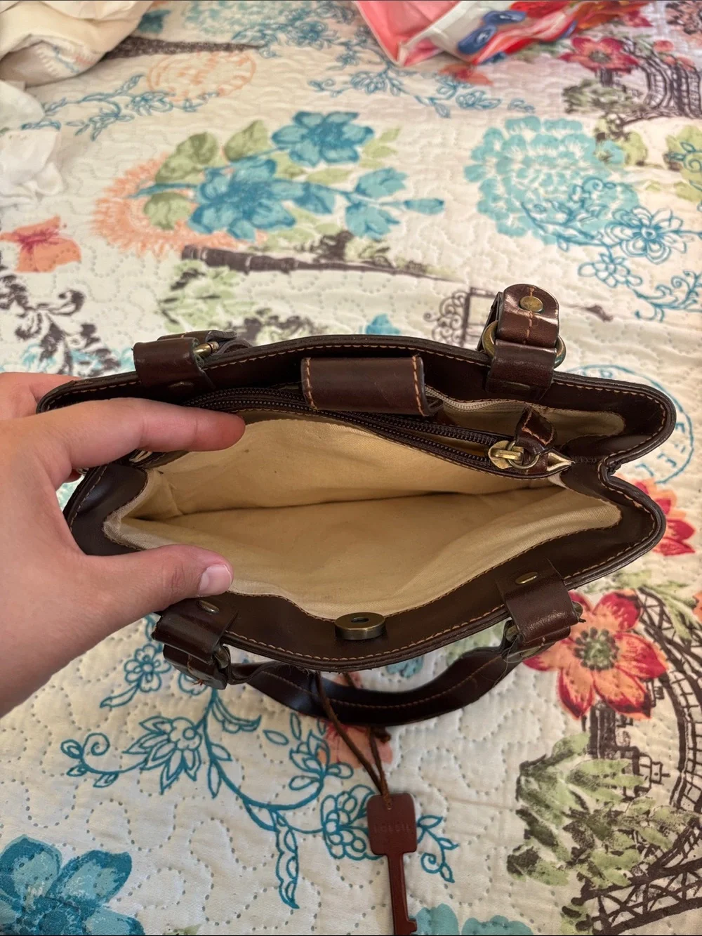Fossil woven tote