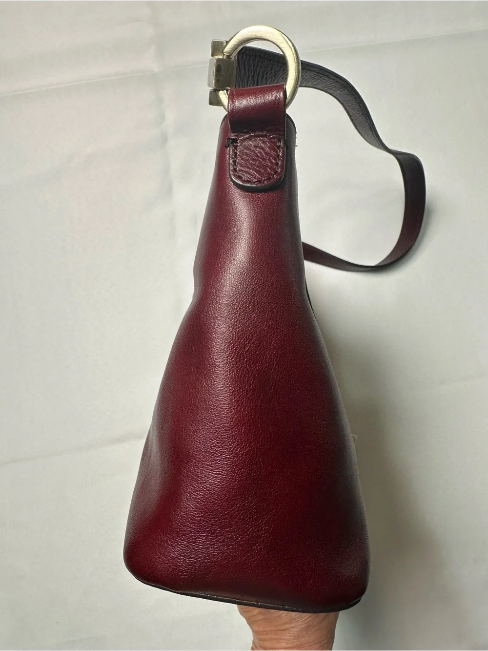 Etienne Aigner beautiful oxblood