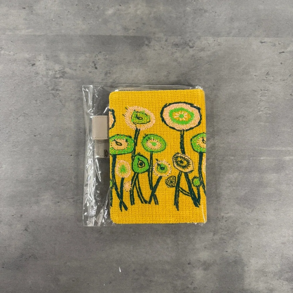 Hobonichi Techo A6 Cover Mina Perhonen 