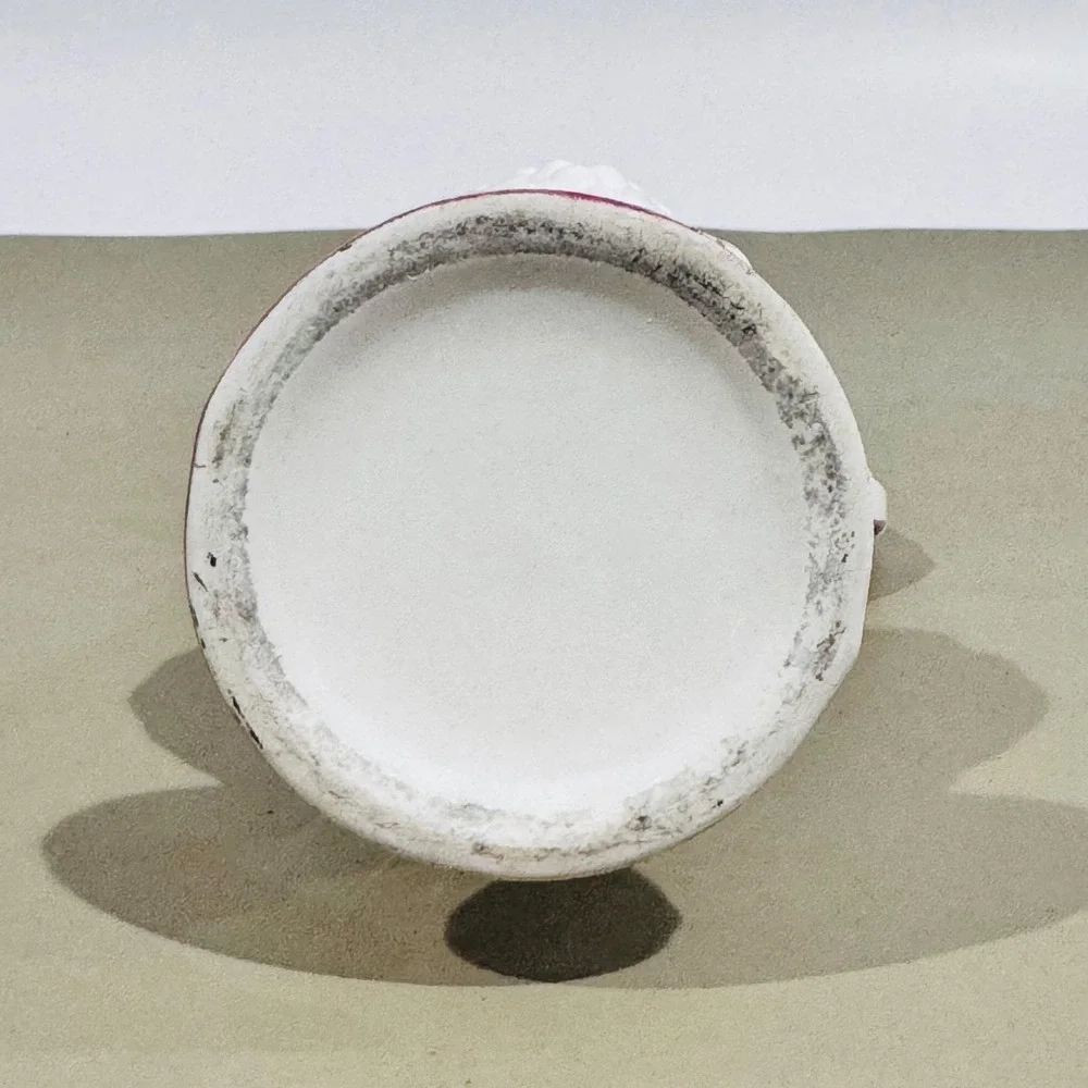 N/A vintage white