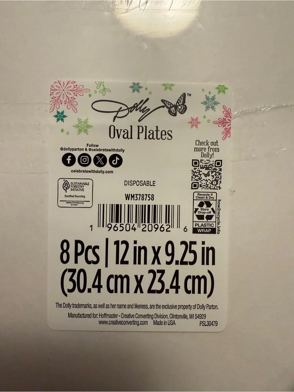 Dolly Parton festive holiday