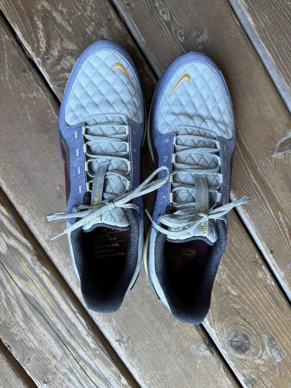 Nike excellent lightly