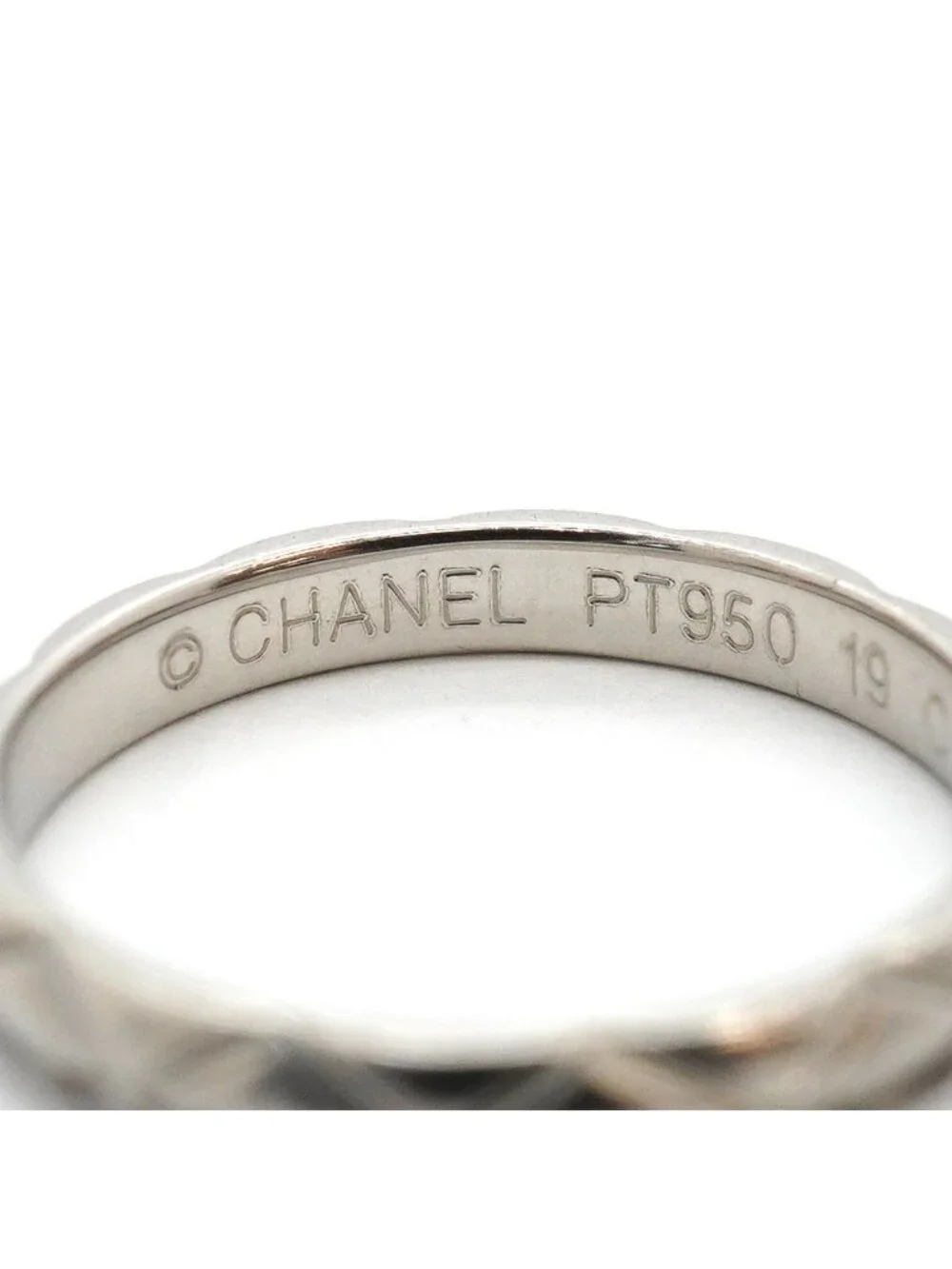 Chanel material indicated