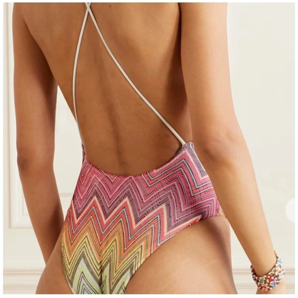 Missoni signature zigzag