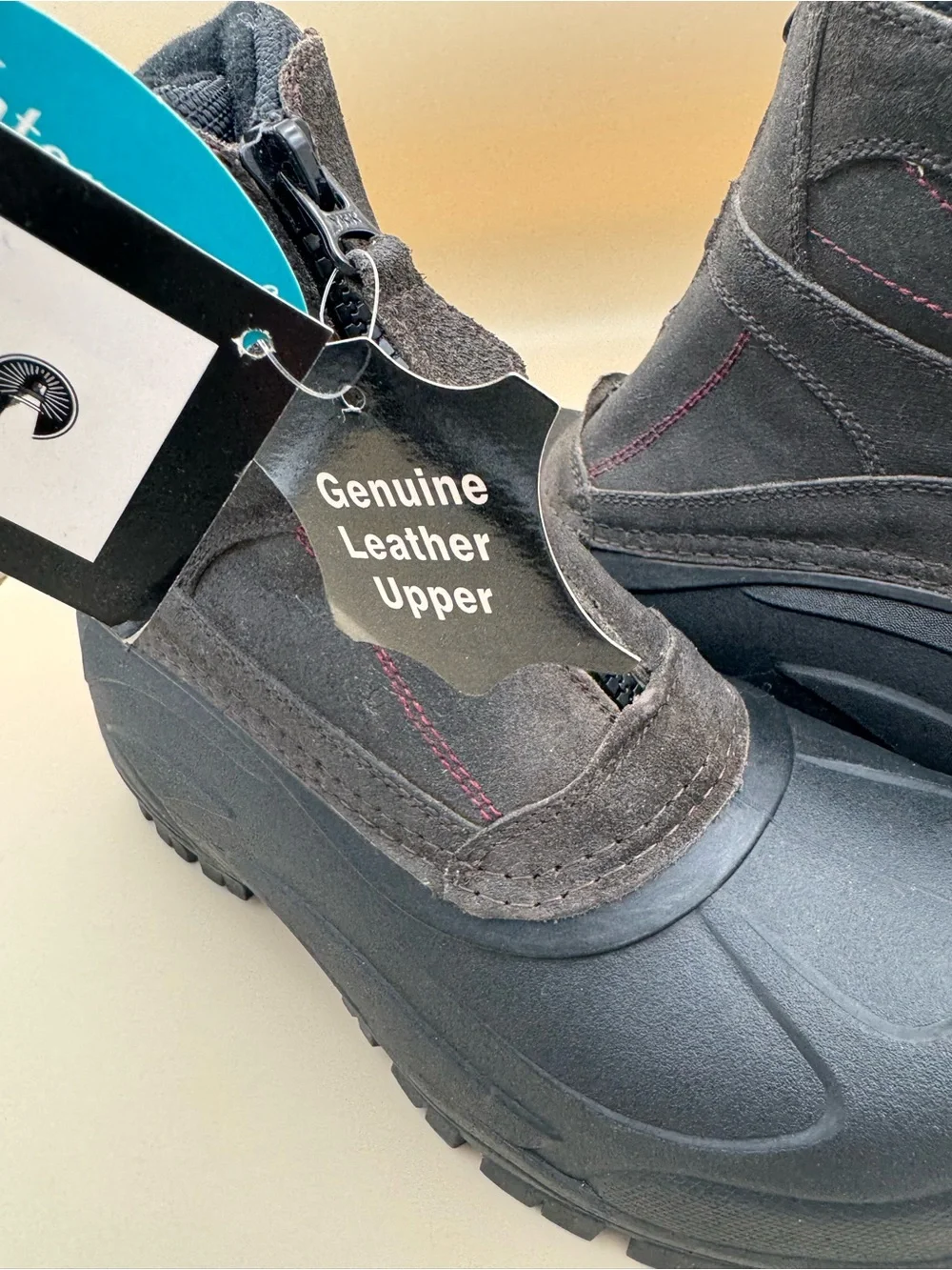 Weatherproof sturdy winter