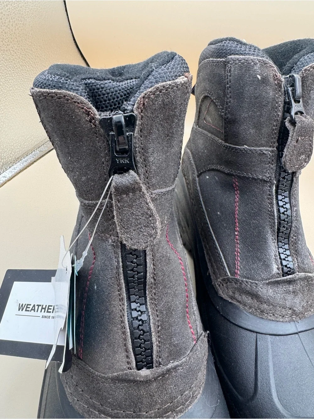 Weatherproof sturdy winter