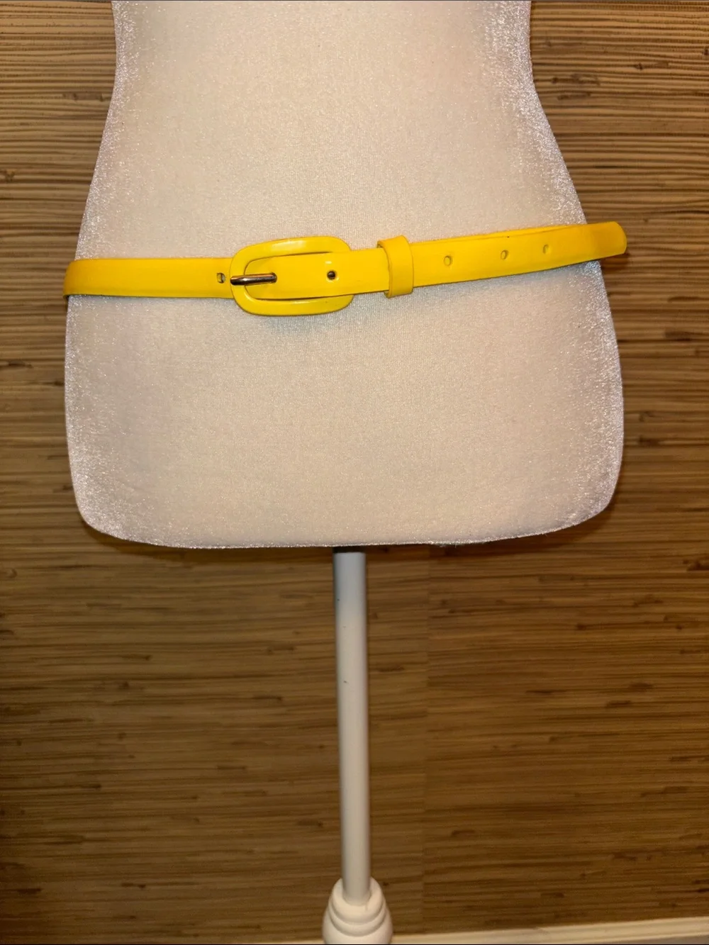 J. Crew Bright Yellow Slim Leather Belt with Matching Buckle large EUC!