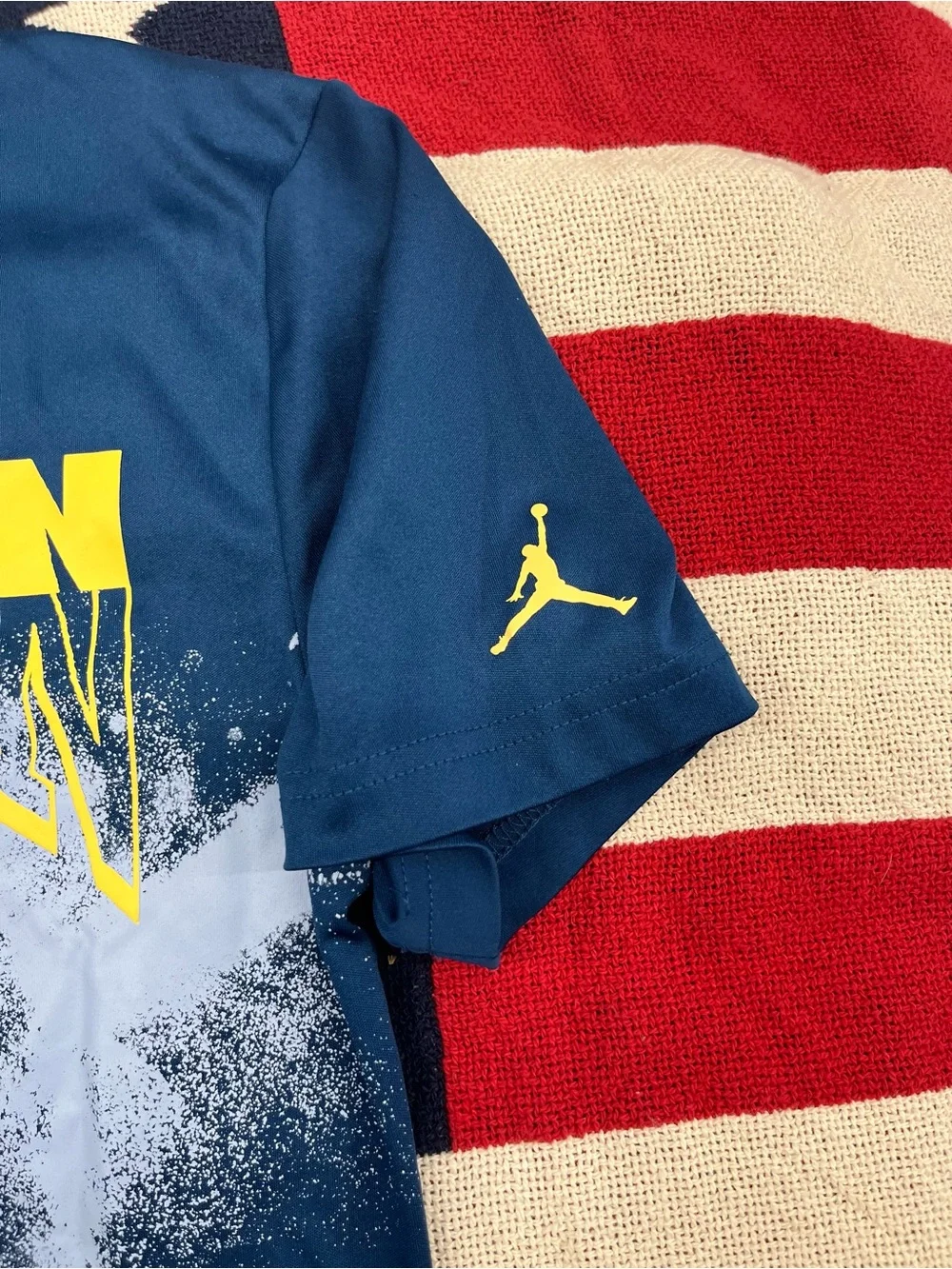 Jordan short sleeve