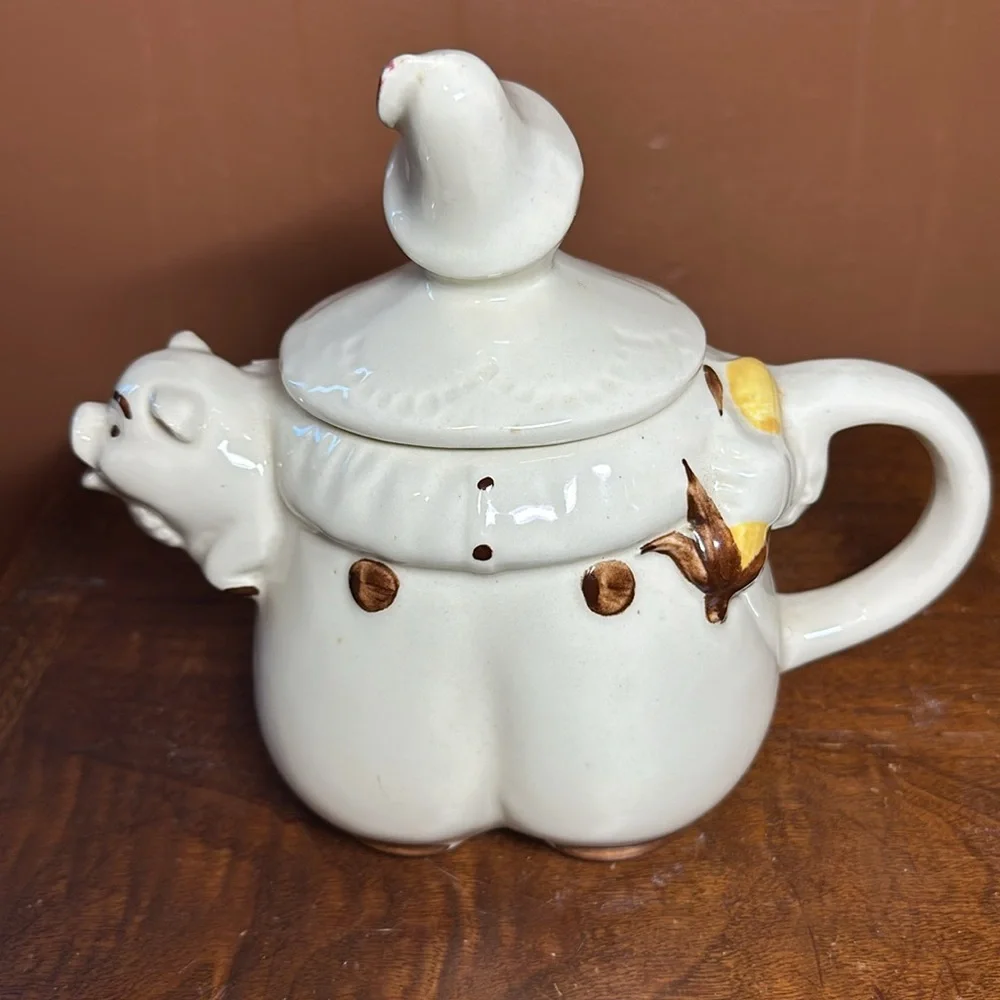 Shawnee Pottery vintage shawnee