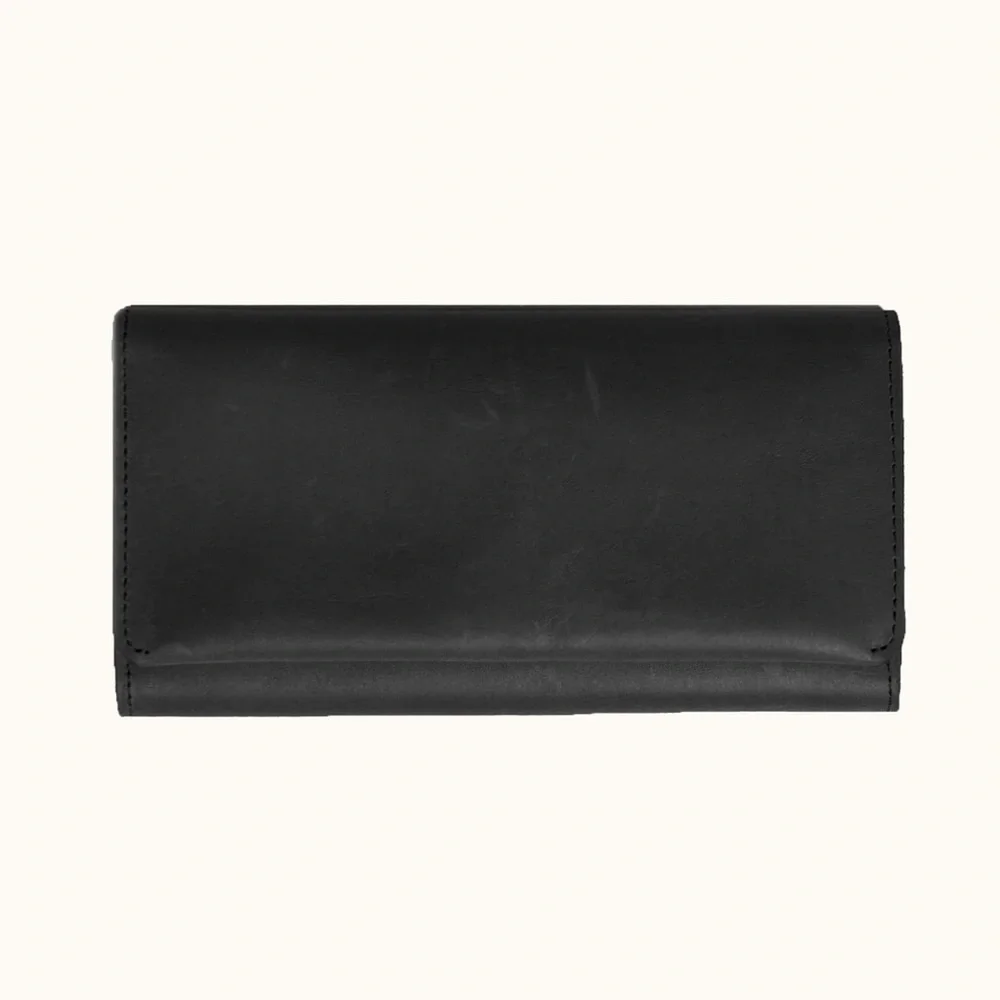 Able black leather