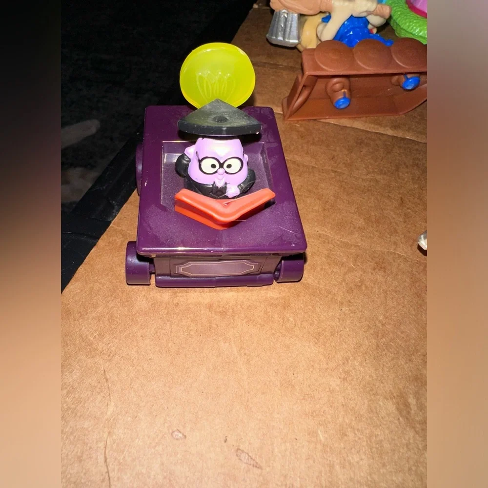 N/A cake toppers