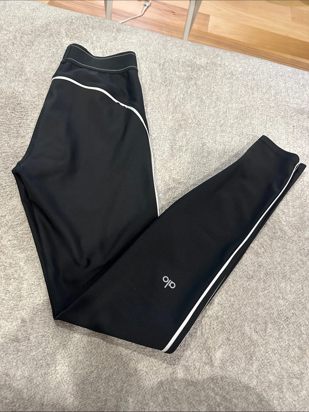 ALO Yoga lightly worn