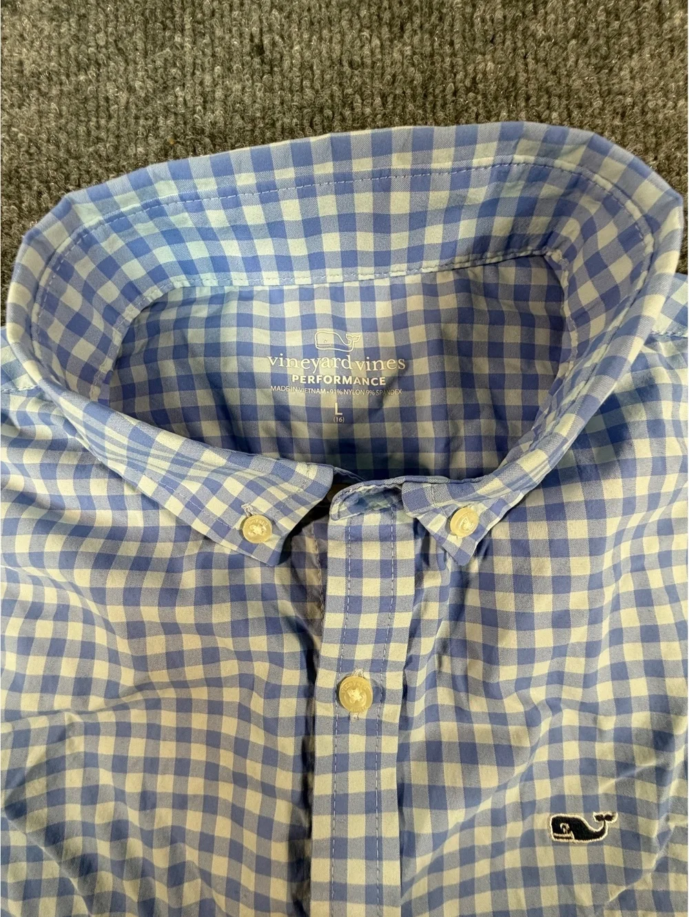 Vineyard Vines this vineyard