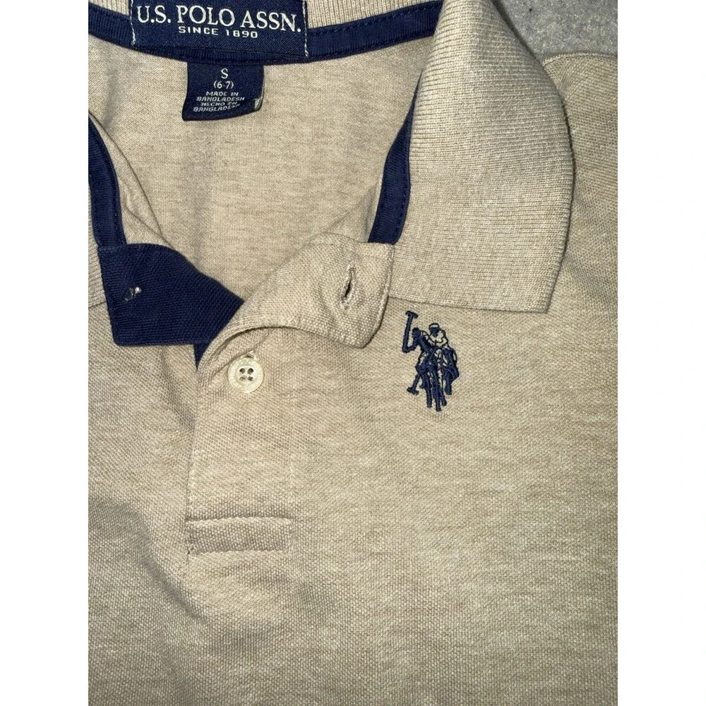 U.S. Polo Assn. Boys S (6-7) Beige/Navy Solid Polo Short Sleeve Logo