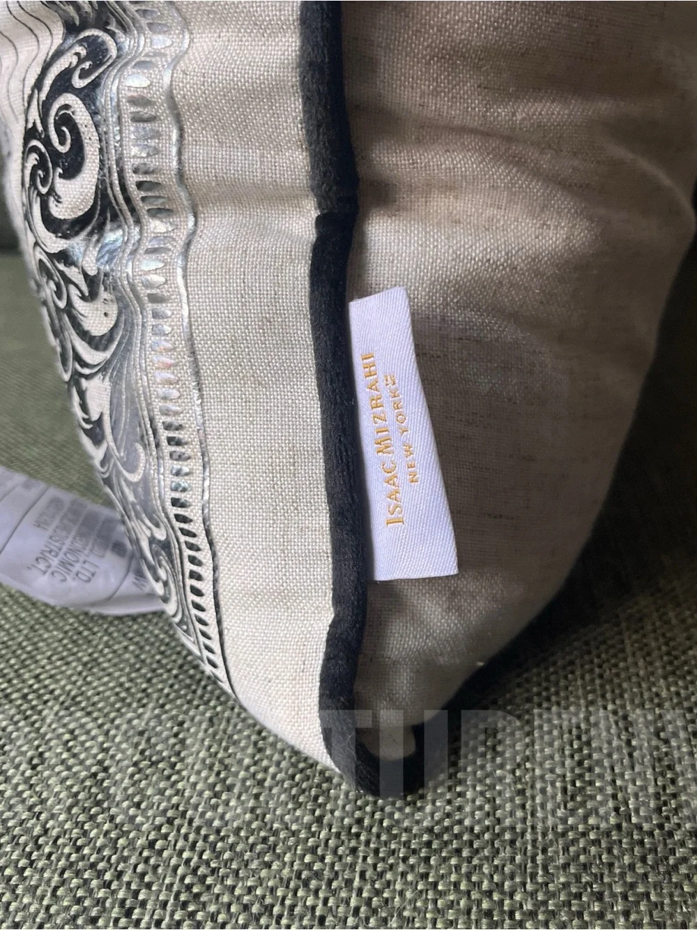 Isaac Mizrahi approximately 17”